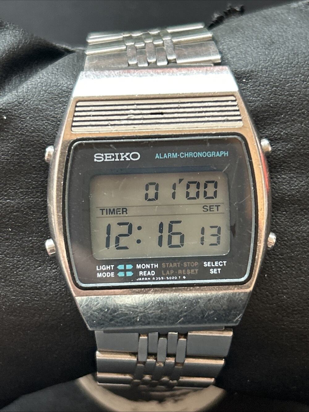 Vintage Seiko Digital Men’s Watch A359-5030